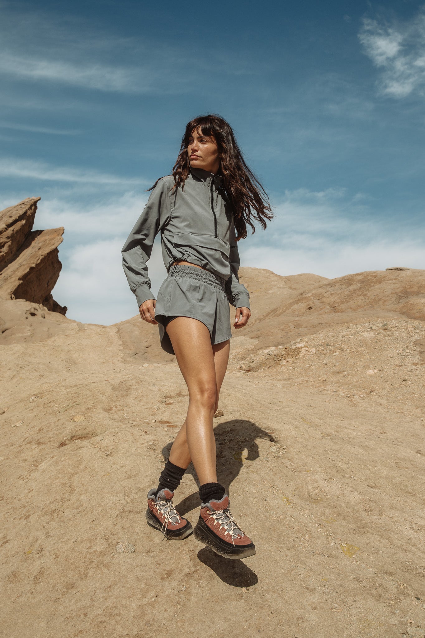 FRAGMENTS EDITION JACKET – UN92 Activewear